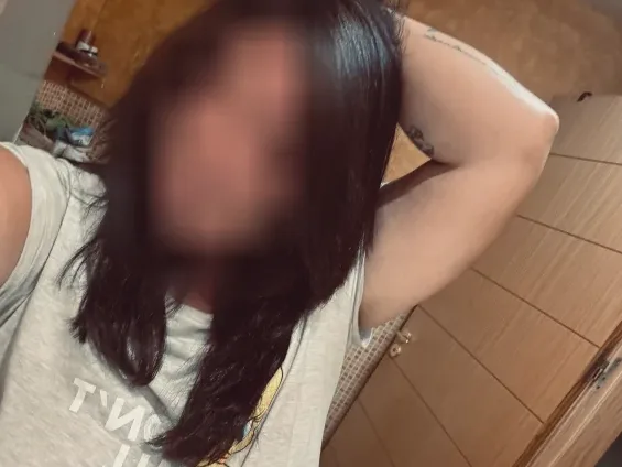 Büsra, 30