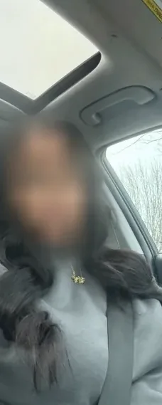 Chiara, 39