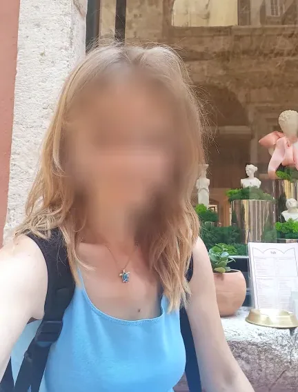 Emma, 39