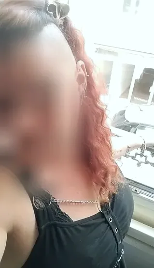 Jacqueline, 35