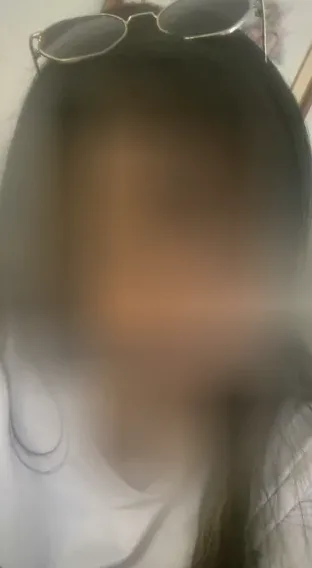 Jasmin, 33
