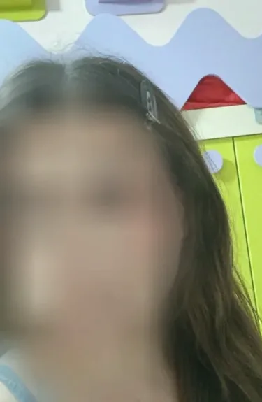 Nadine, 33