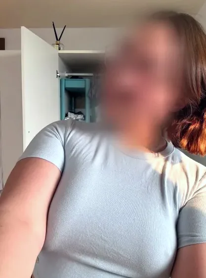 Neele, 30