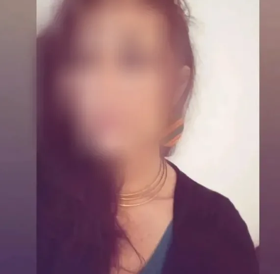 Özlem, 37