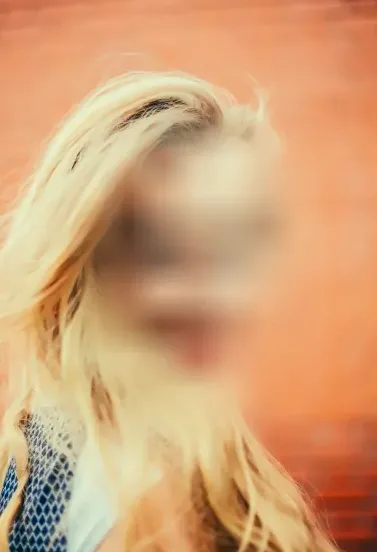 Pia, 36
