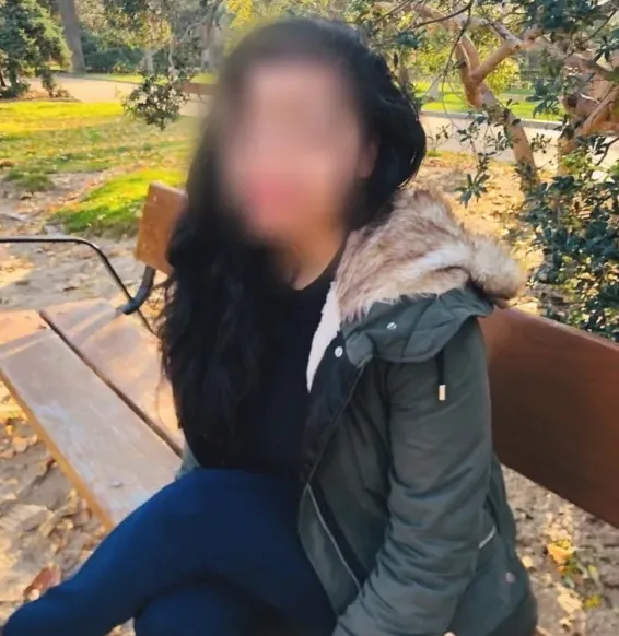 Rebecca, 27