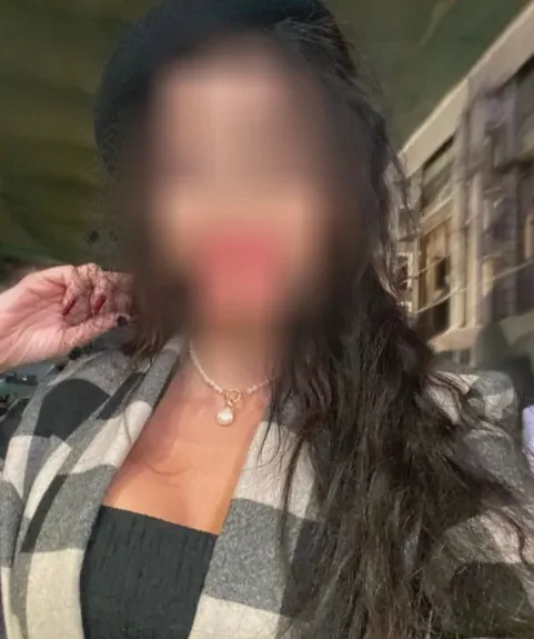 Selin, 40
