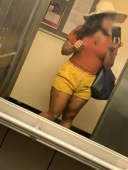 Sonja, 34